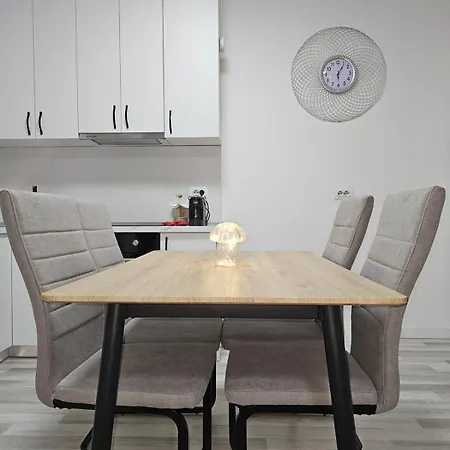 J&s In Appartement *